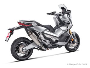 Akrapovic FELCSÚSZTATHATÓ LINE KIPUFOGÓ TITANIUM CARBON END CAP HONDA X-ADV 750 D ABS DCT motor kipufogó